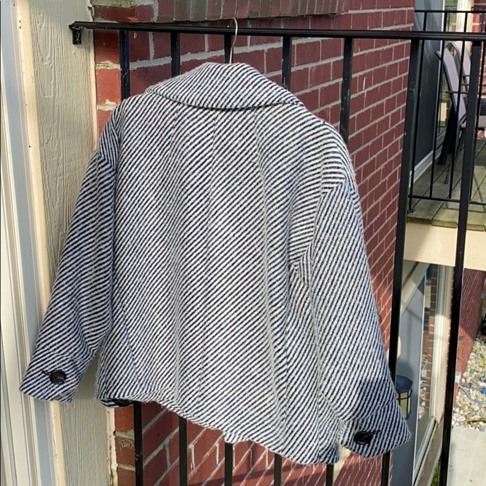 Gray Jacket - Picture 6 of 13